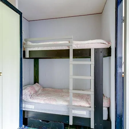 2 Pieces Cabine, 6/7 Pers, Proche Pistes, Confort Familial - Fr-1-404-160 *